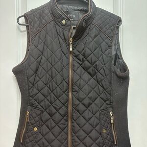 Active USA Black Quilted Vest with Gold Accents